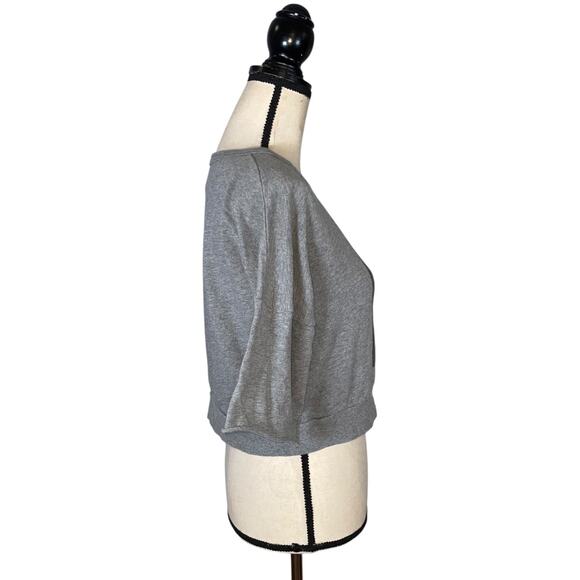 STUSSY Gray Graphic Cropped T-Shirt      Size: XS - Picture 2 of 4